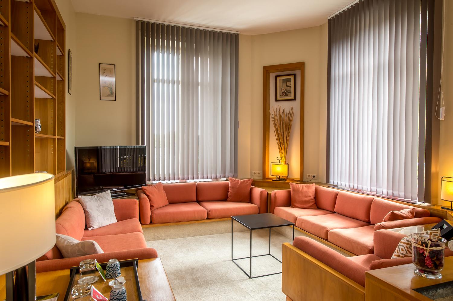 Charme Caractere Luxury
