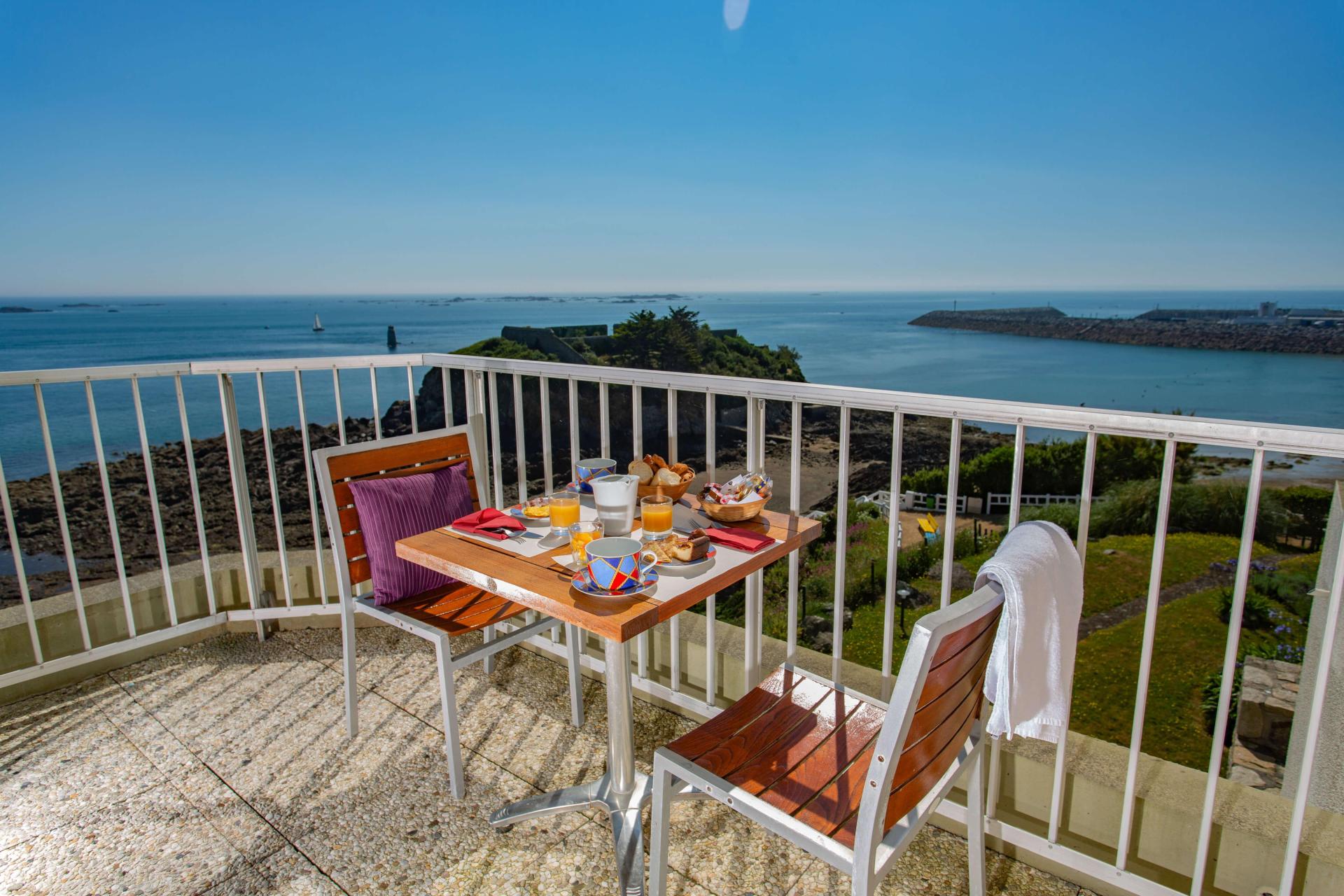 Best Hotel in Saint Quay Portrieux | Luxury Collection ...